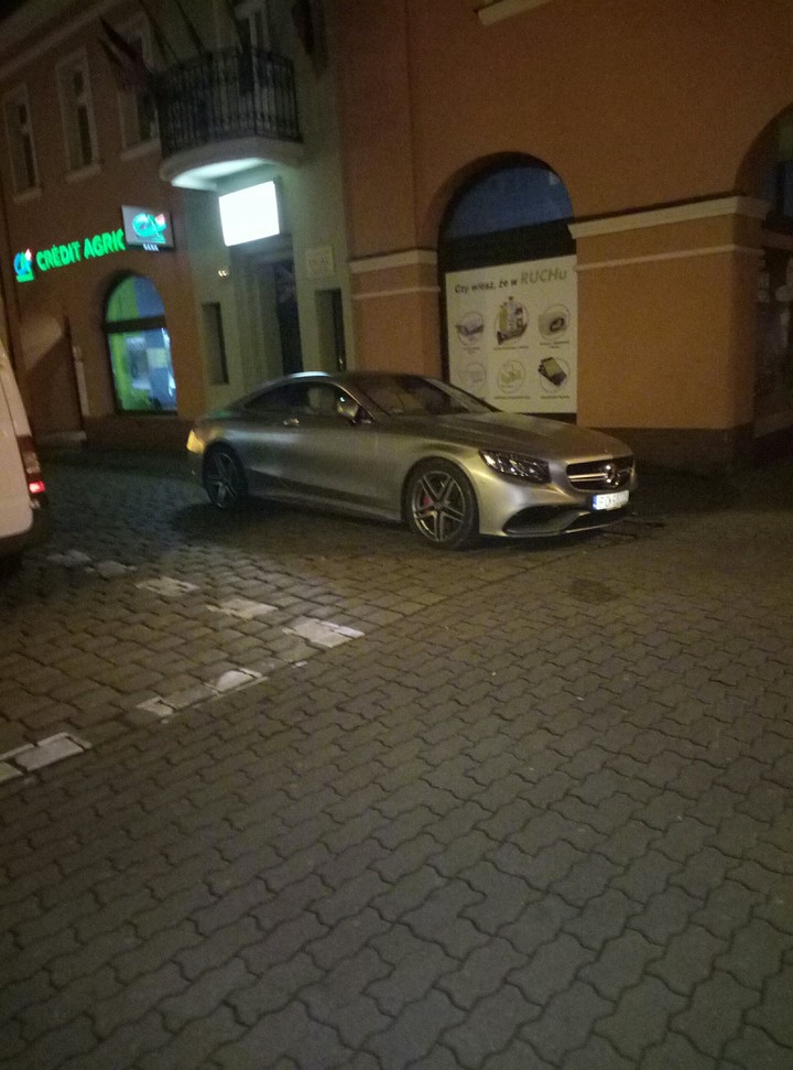 Mercedes