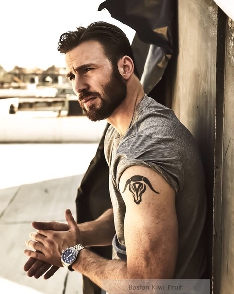 chris