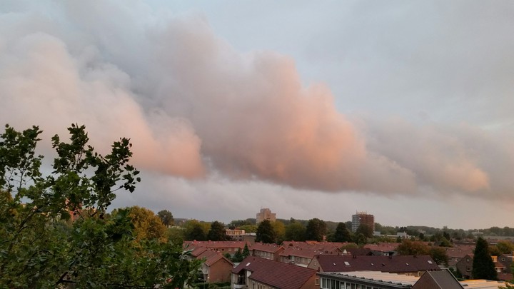 Wolken boven Velp Gelderland☁☁☁