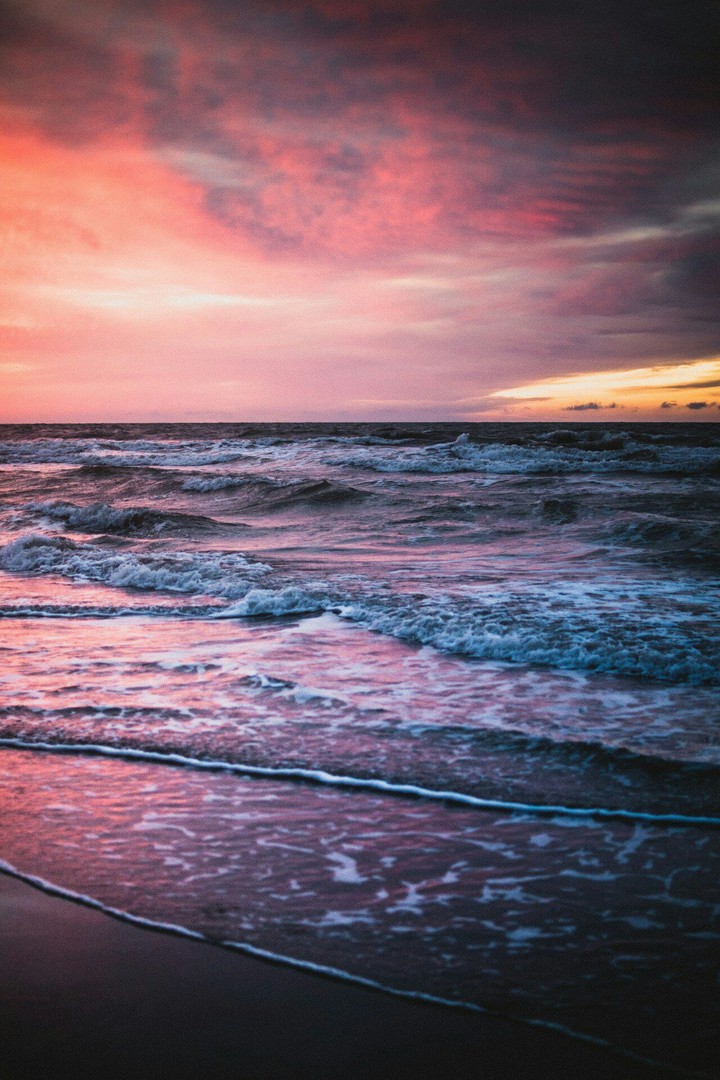 sea ​​waves