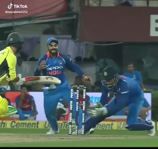I love DHONI