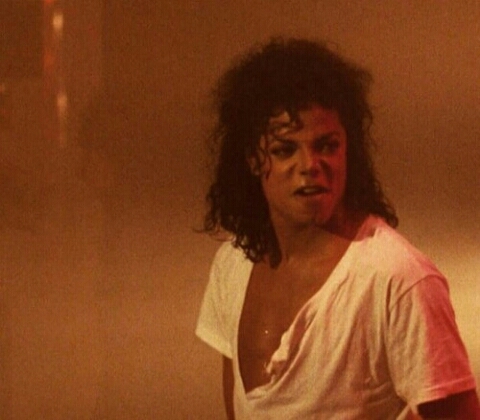 Mikey :*