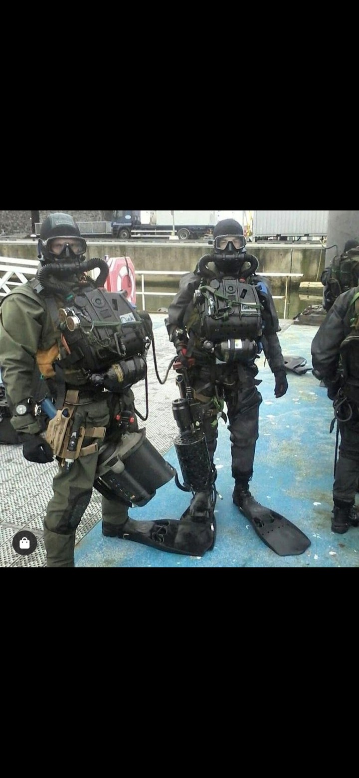 military diver
