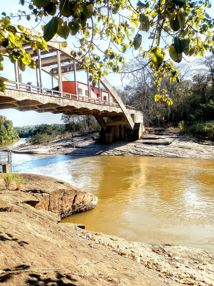 Lost bridge