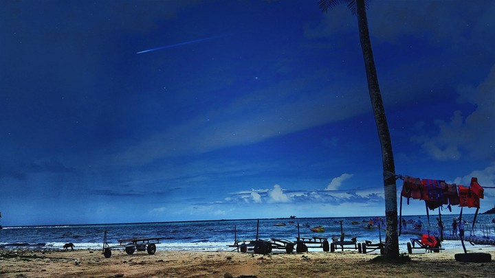 Beach Starship