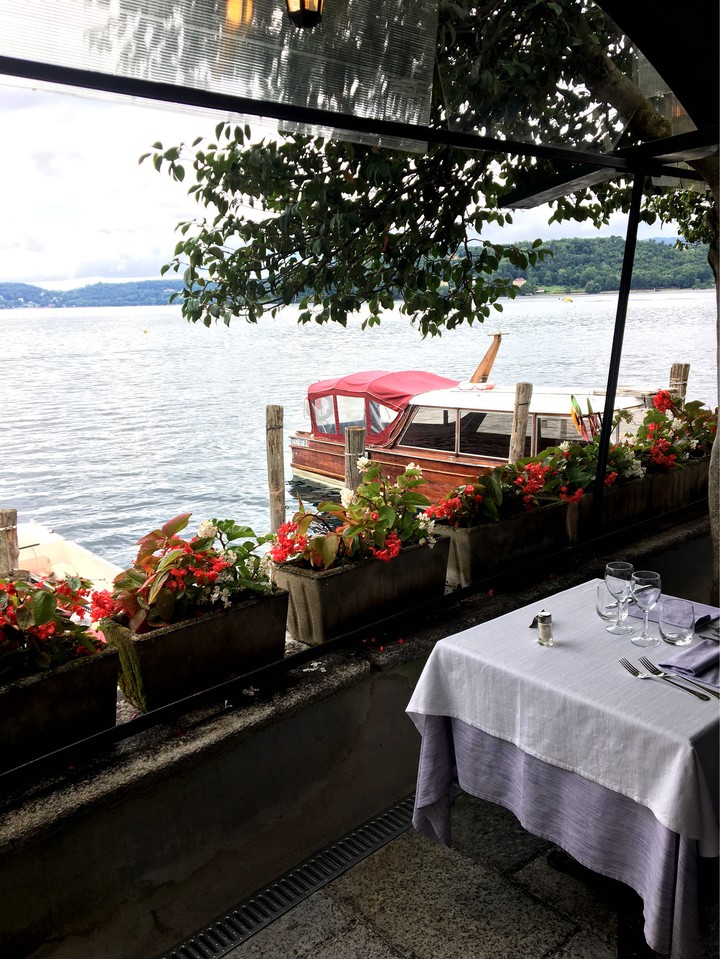 Restaurant...