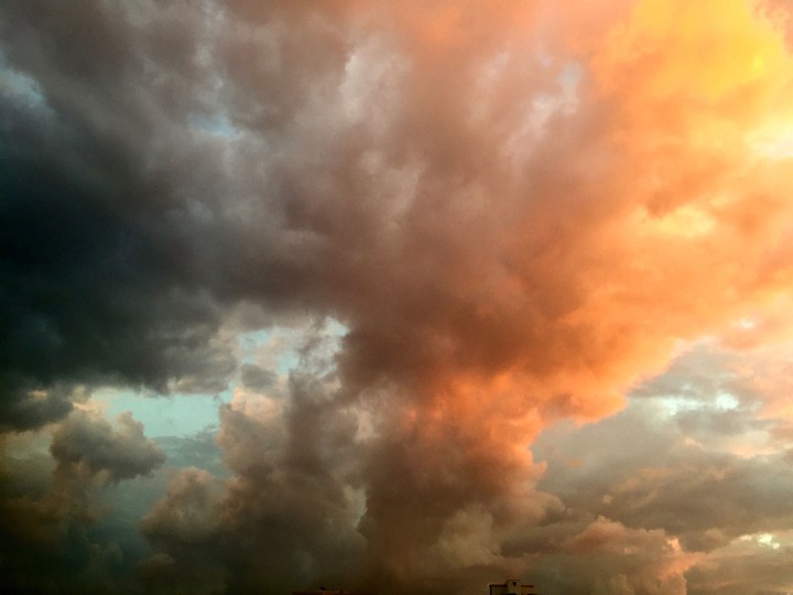 Blend of dusk and thunder clouds