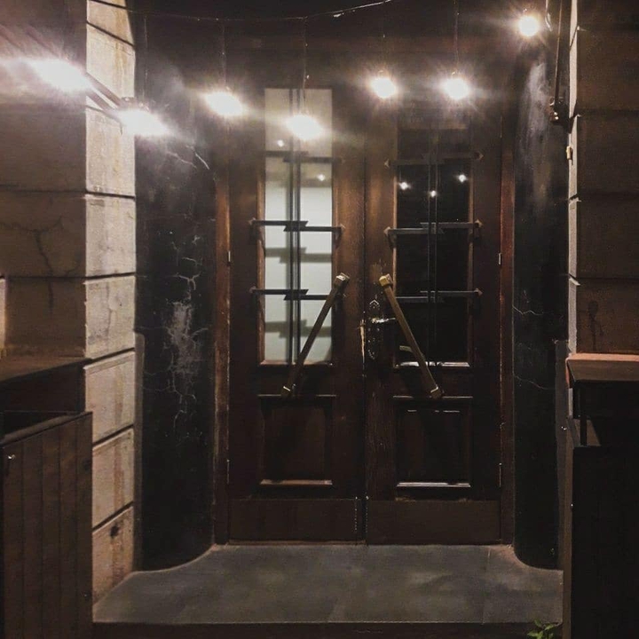 doors