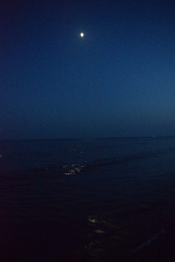 MOON OVER OCEAN