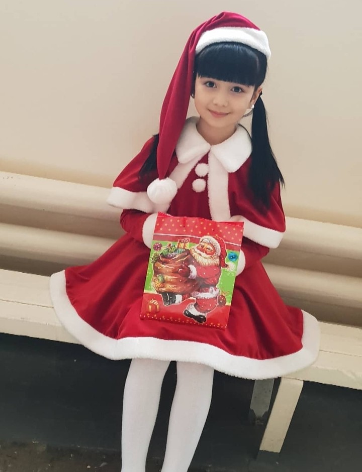 @ezoza_doll instagram
