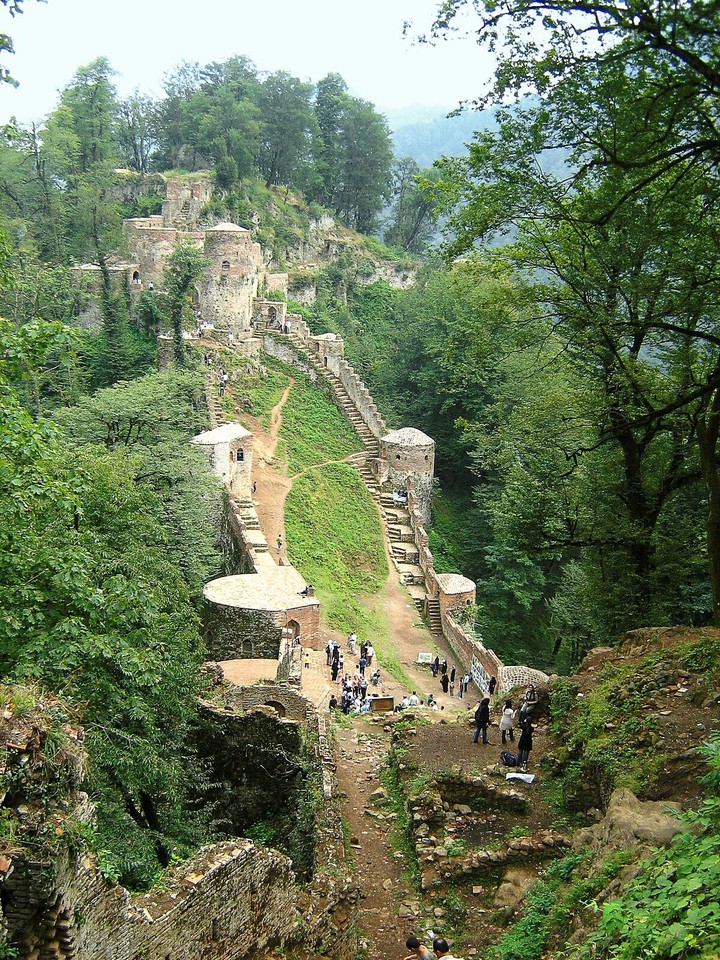 iran_gilan_Roodkhan Castle