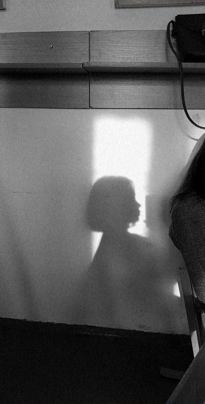girl shadow