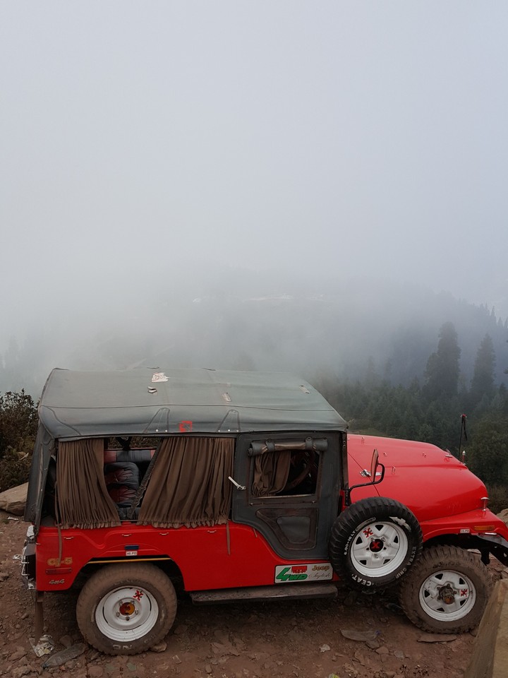 VehiclesJeep