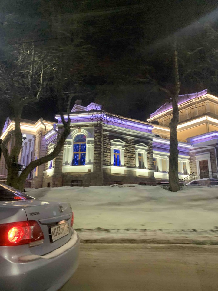 едим едим в соседнее село