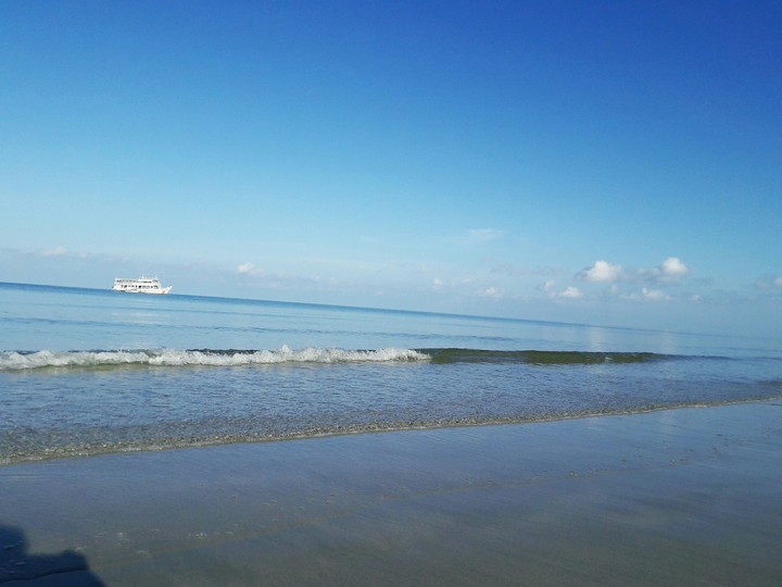 Morning on the beach