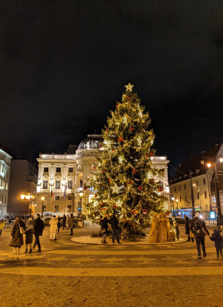 Christmas city tree