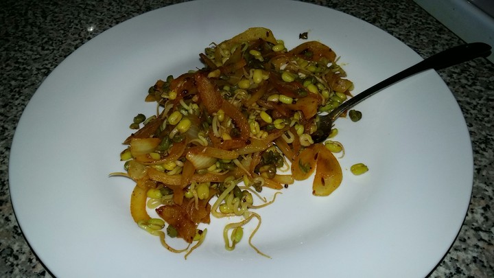 spicy mung dal