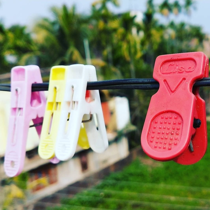 Clothes holder