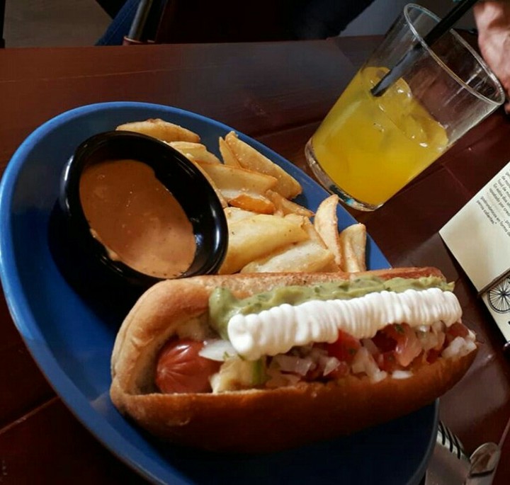 Hot dog gourmet