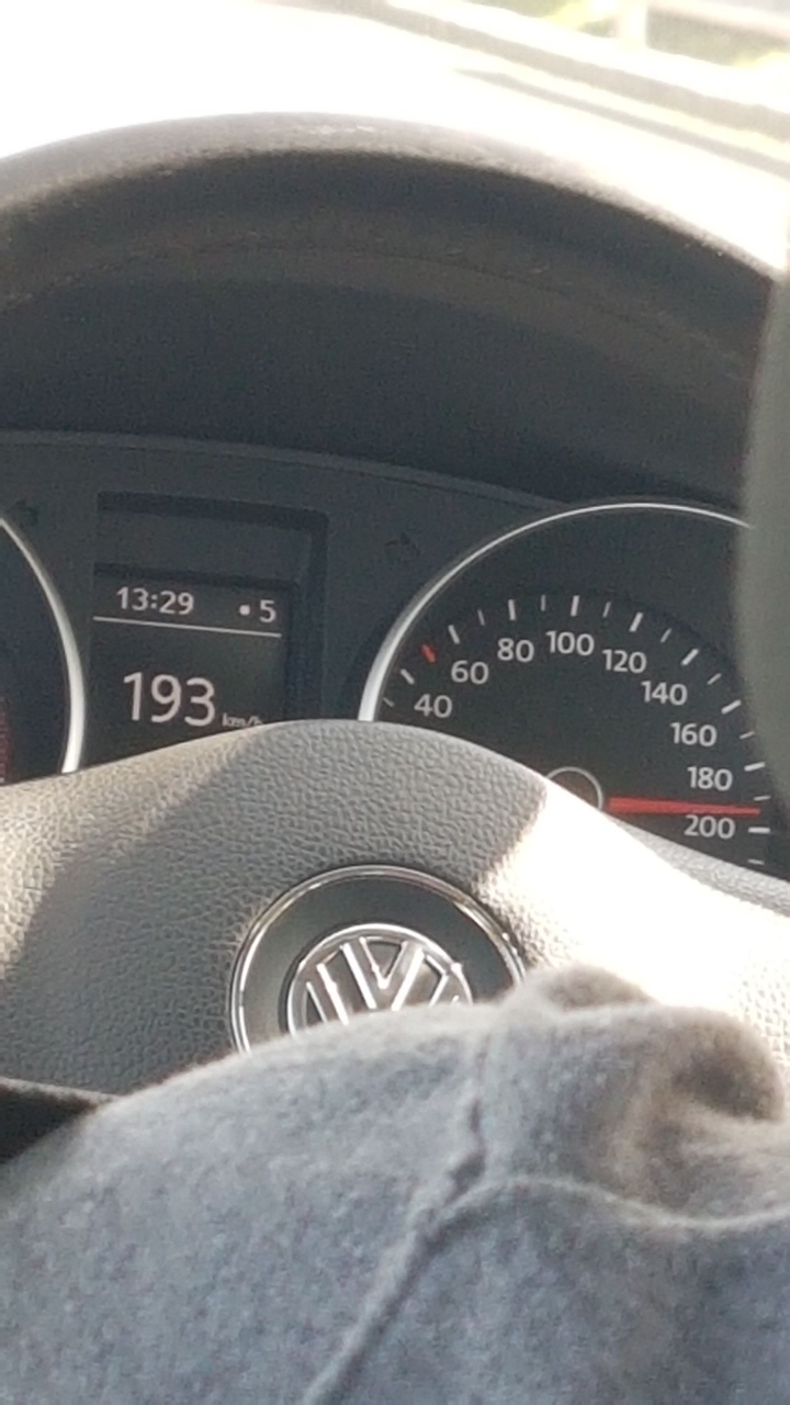 Golf 190km/h