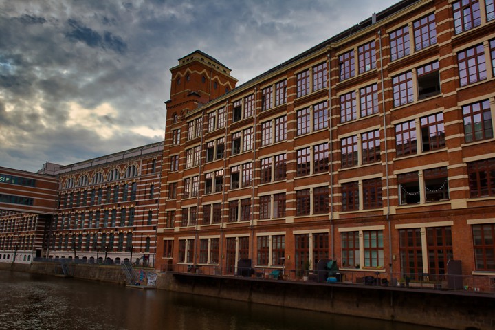 Leipzig  Karl Heine Kanal