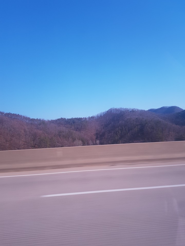 noon sky of korea