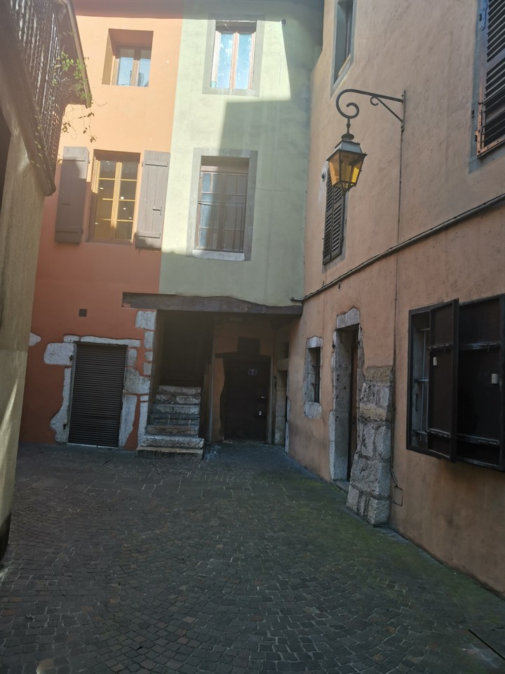 An old street in Annecy