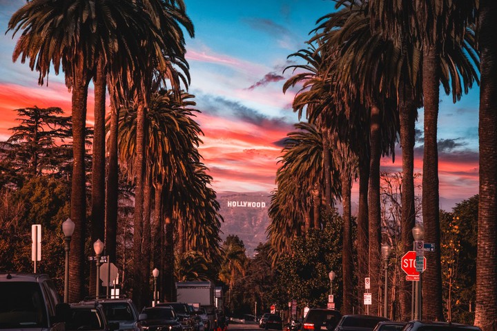 HOLLYWOOD