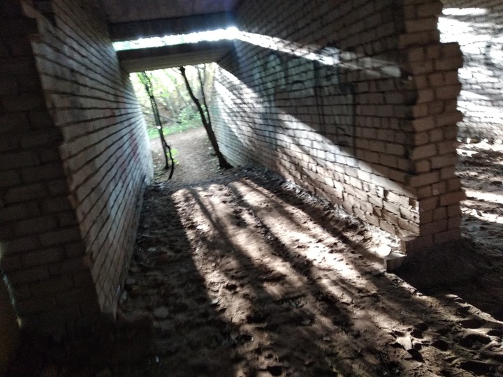 заброшенное здание