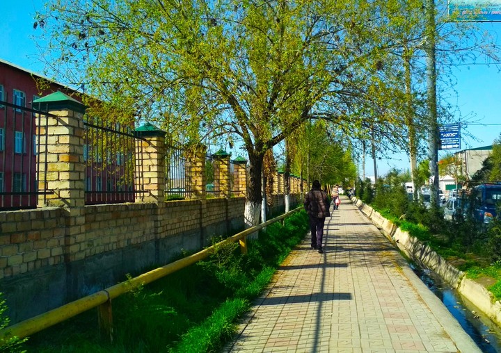 Тратуар / Sidewalk