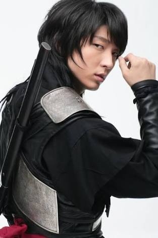 lee joon gi
