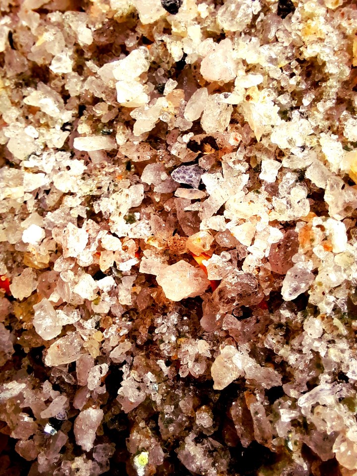 uncut Dimond.