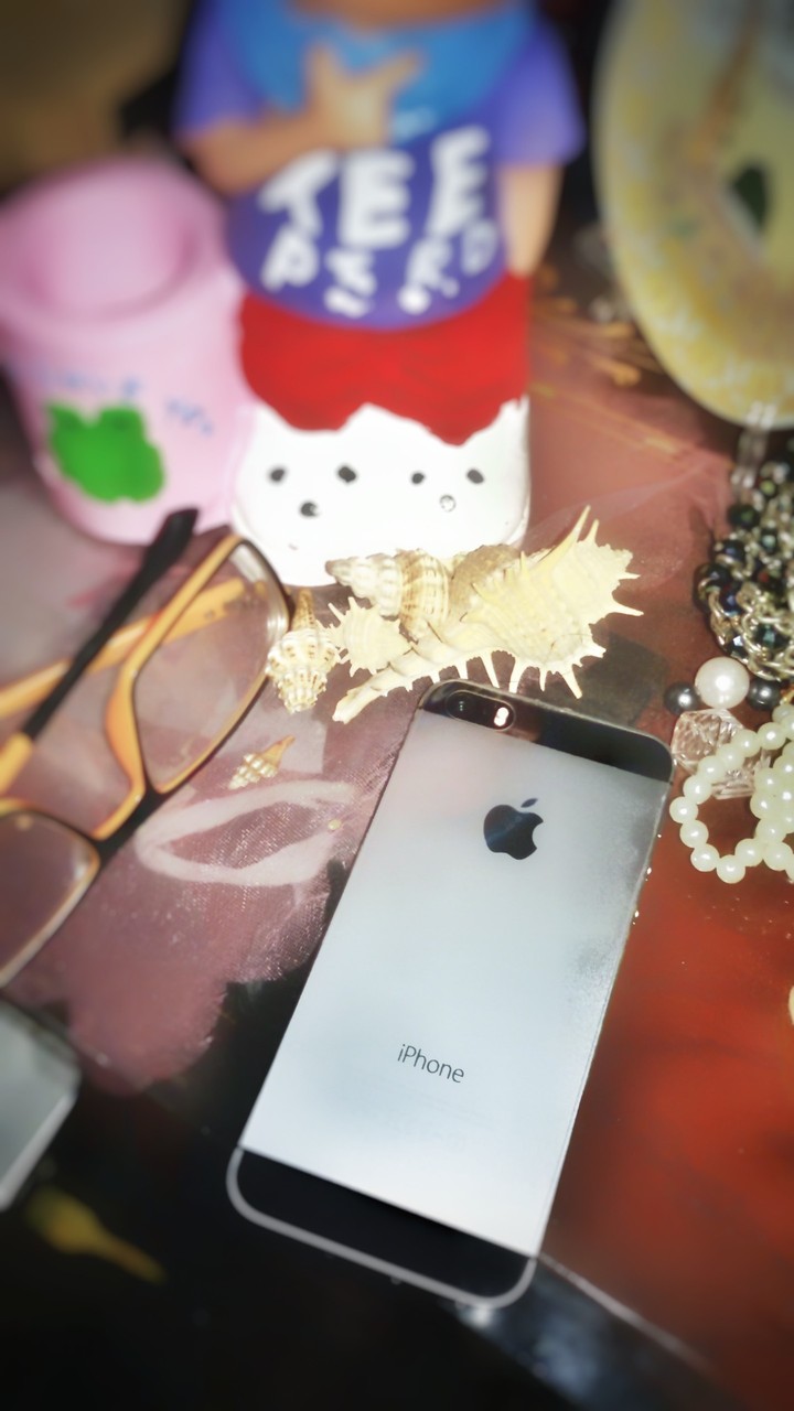 iPhone