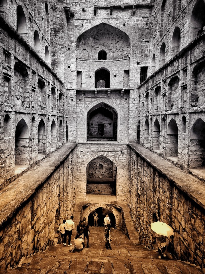 Ugarsen ki Baoli
