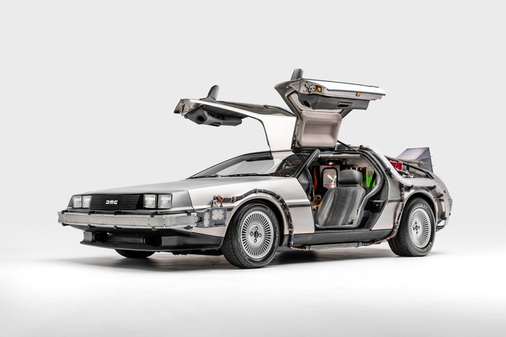 delorean dmc 12