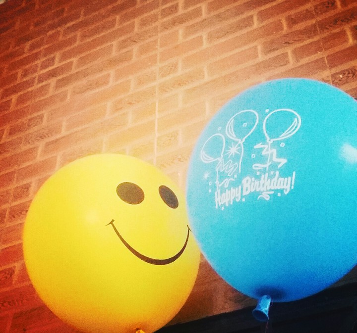 smilng.H.B.
