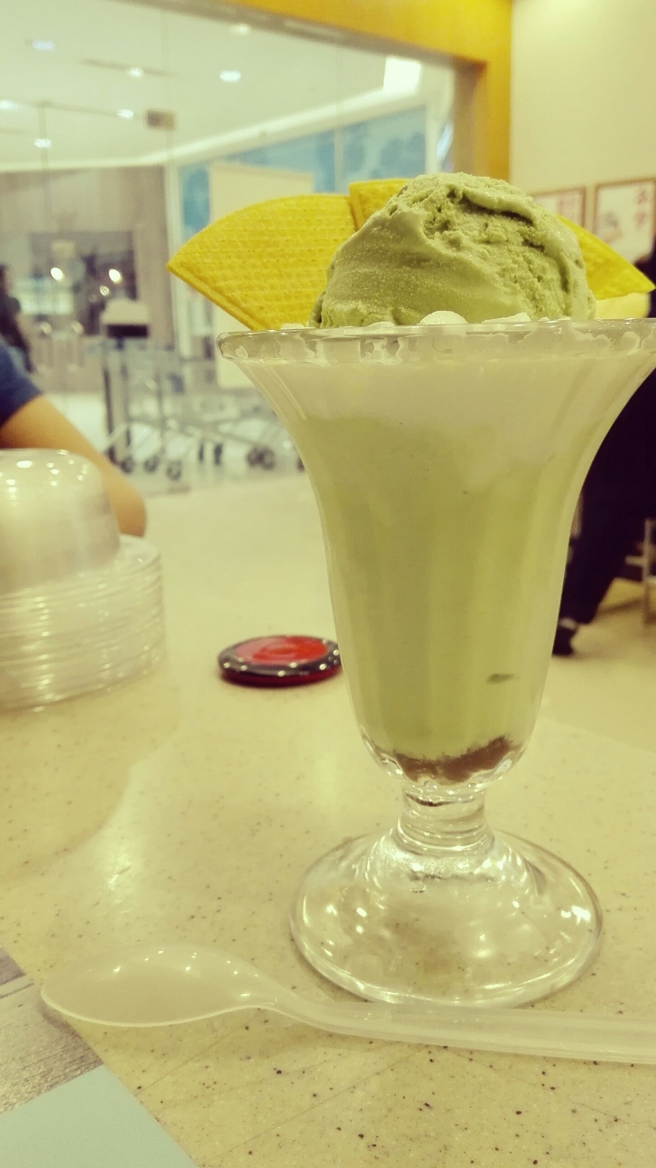 Matcha ice cream