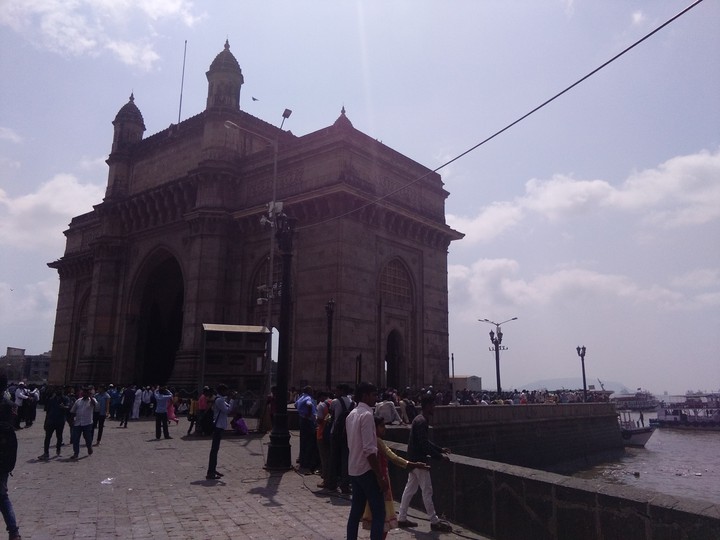 India gate