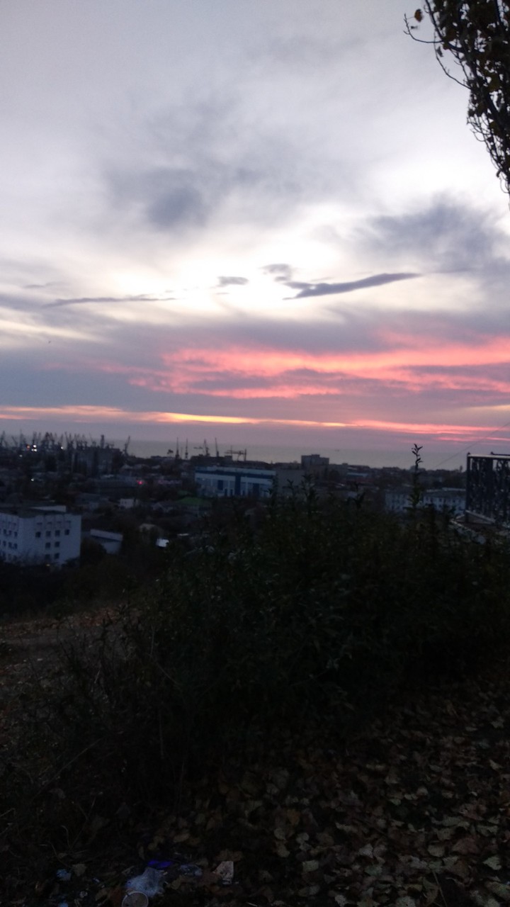 На закате