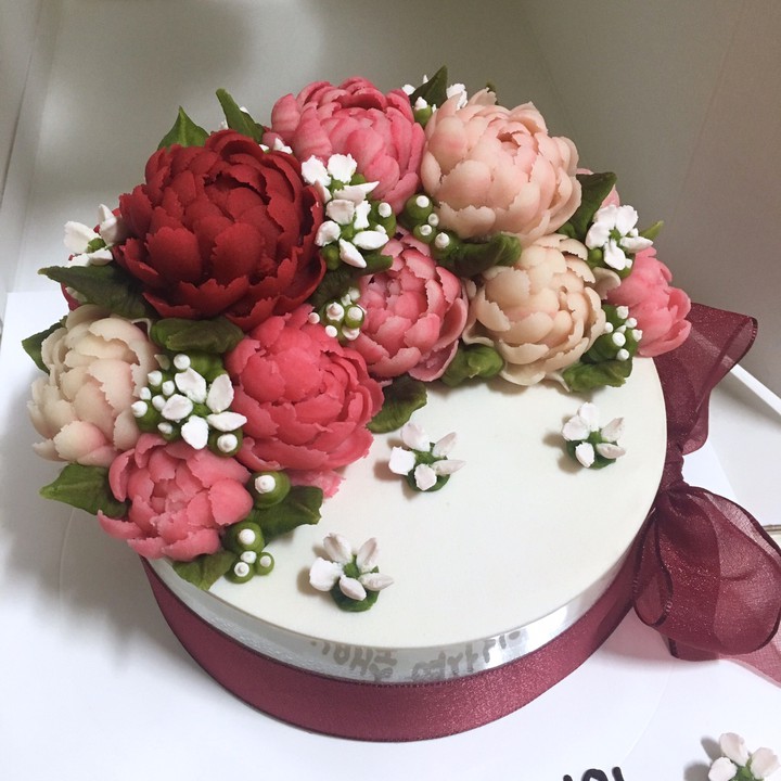 a cake flower