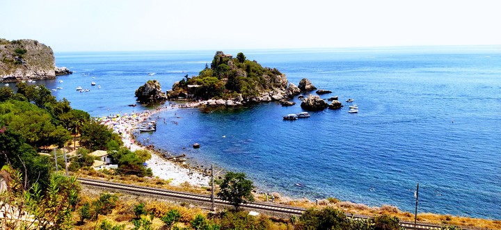 Isolabella Taormina - Sicily