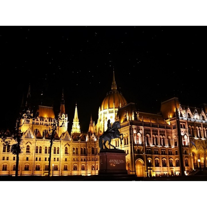 Budapest night