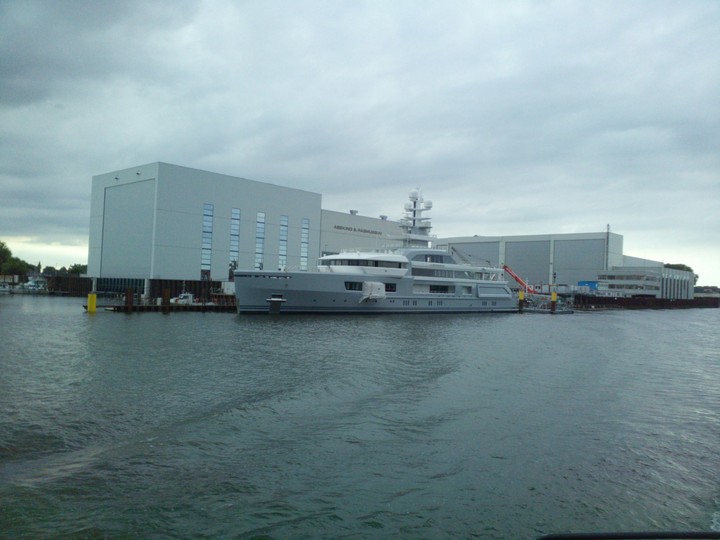 Yacht