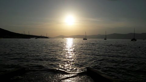 sun in night