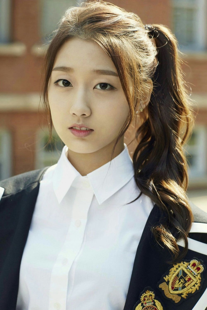Yein - Lovelyz