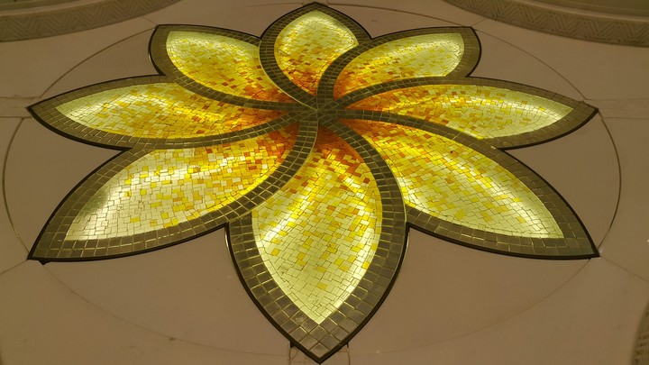 Islamic Arts, Abu Dhabi Sheikh Zayed Mosque