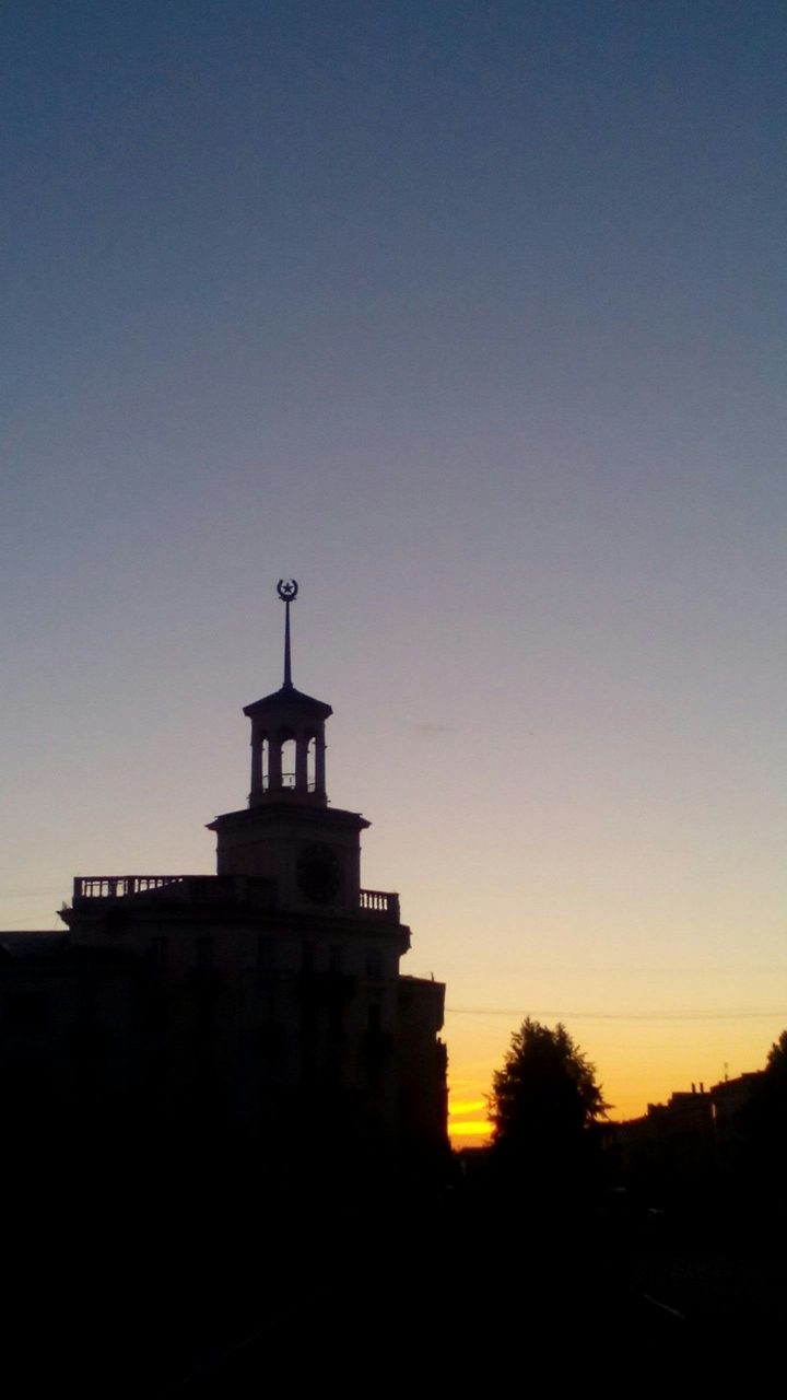 Время