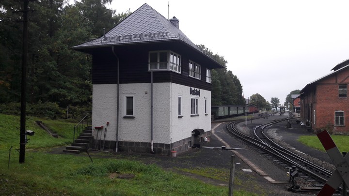 Bahnhof Gebäude
