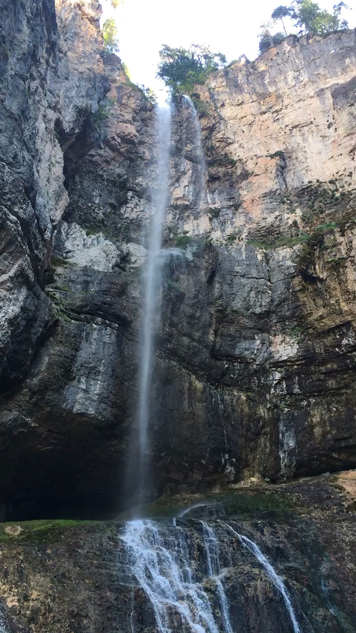 Tret’s waterfall