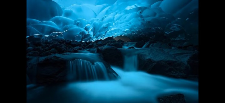 Mendenhall Ice Caves, Juneau, Alaska